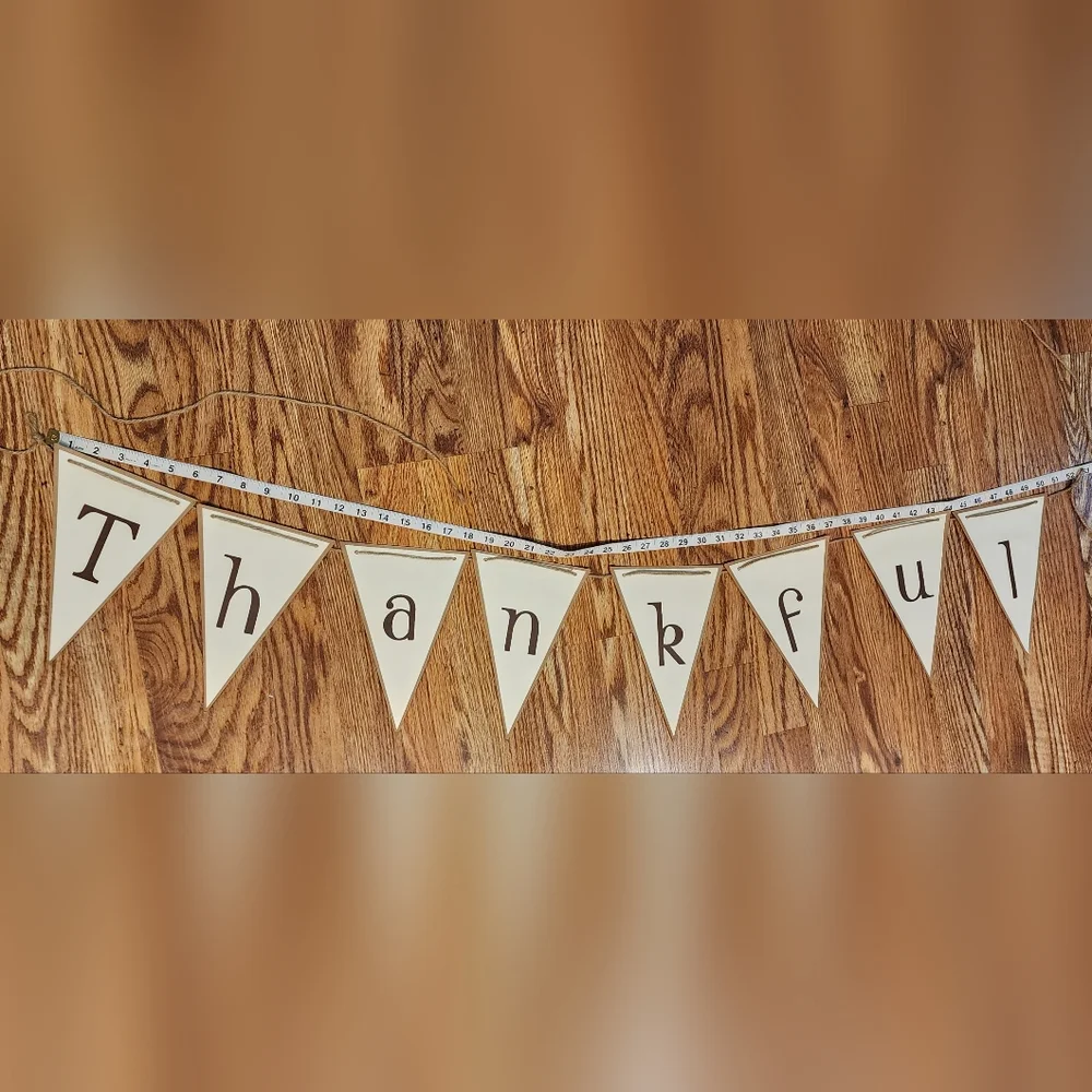 Thankful Banner with Jute String